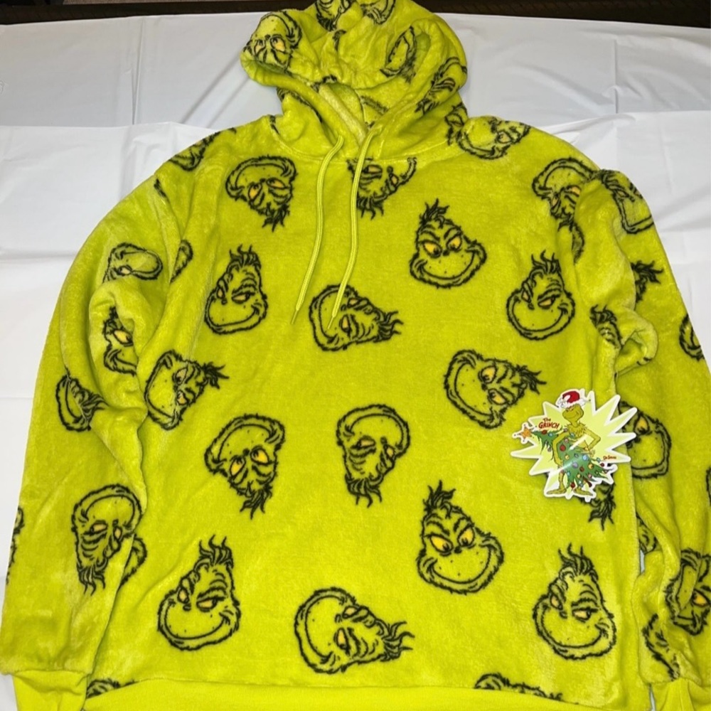 Grinch Women Fleece Hoodie (L).
